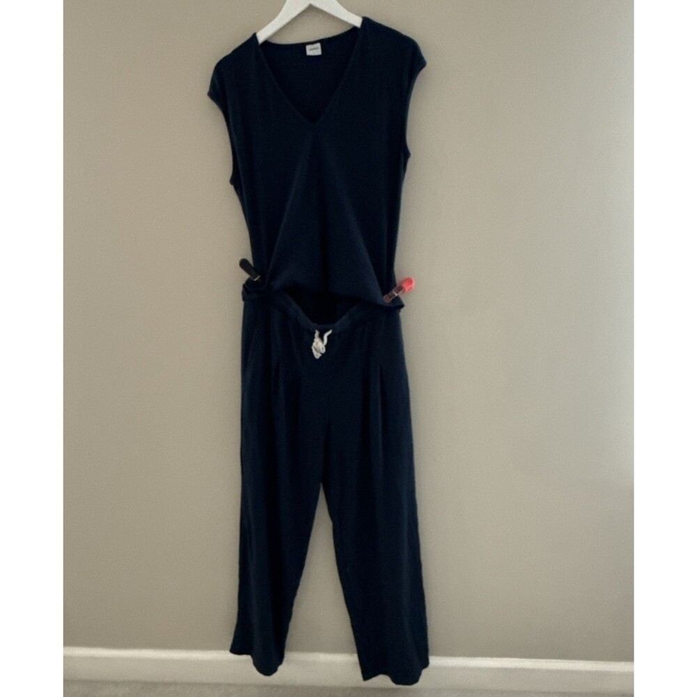 XIEERDUO 2 Piece Set - Sleeveless Top and Pull On Pants - Large